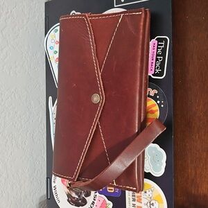 Portland Leather Goods Envelope Convertible Crossbody